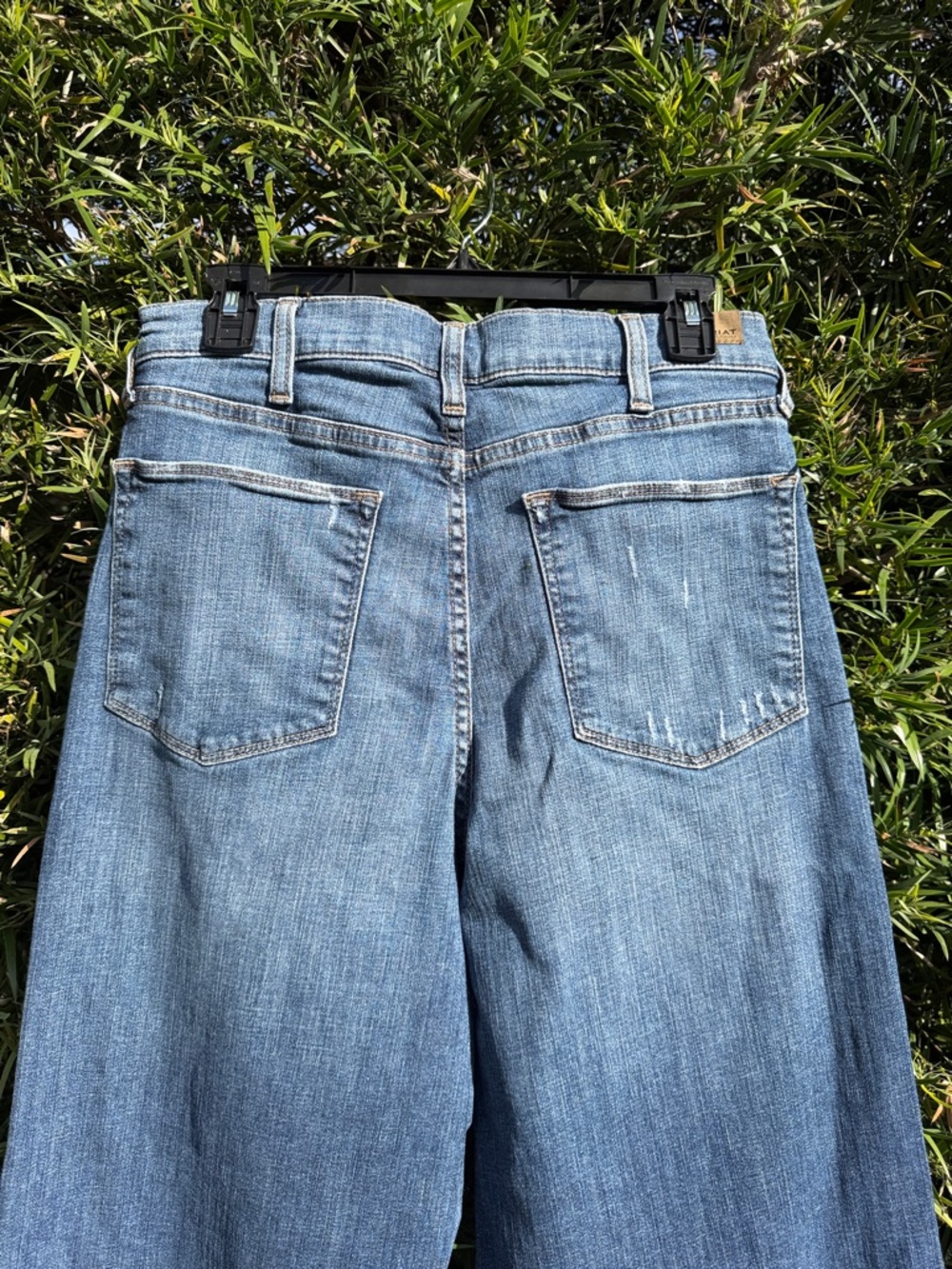 Ariat Classic Medium Blue Wide Leg Jeans - Picture 4 of 4
